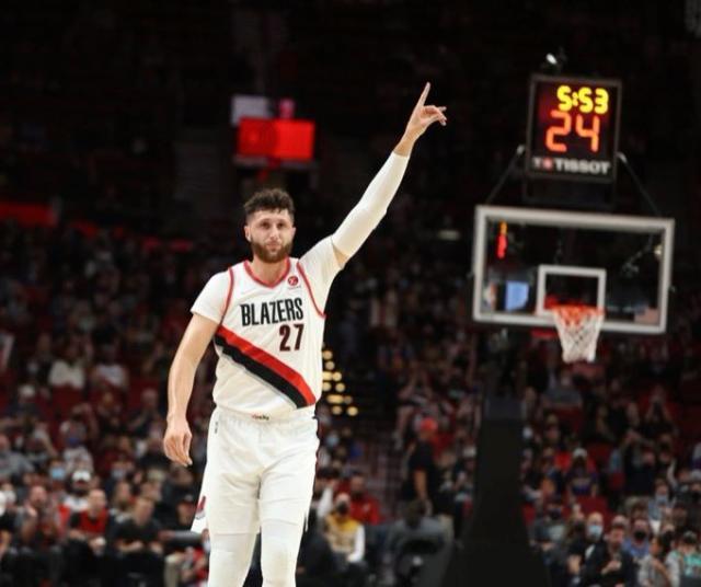 开云体育下载-真主场龙客场虫！不会打客场开拓者难言脱胎换骨